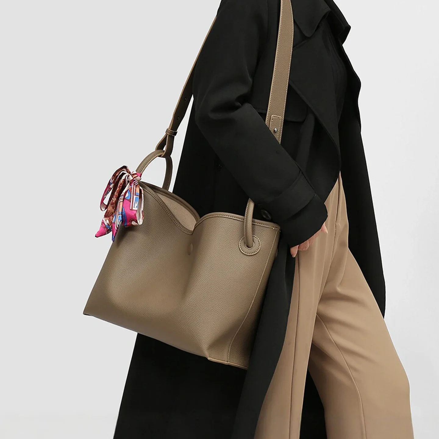 Light Luxury High end Women To - Luxury Bags Tote ulasan dan harga